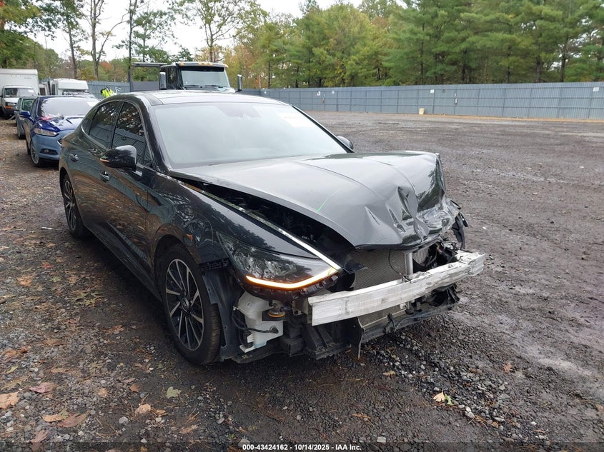 HYUNDAI SONATA SEL PLUS