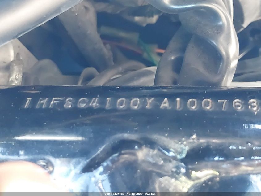 2000 Honda Gl1500 Cf VIN: 1HFSC4100YA100763 Lot: 43424183