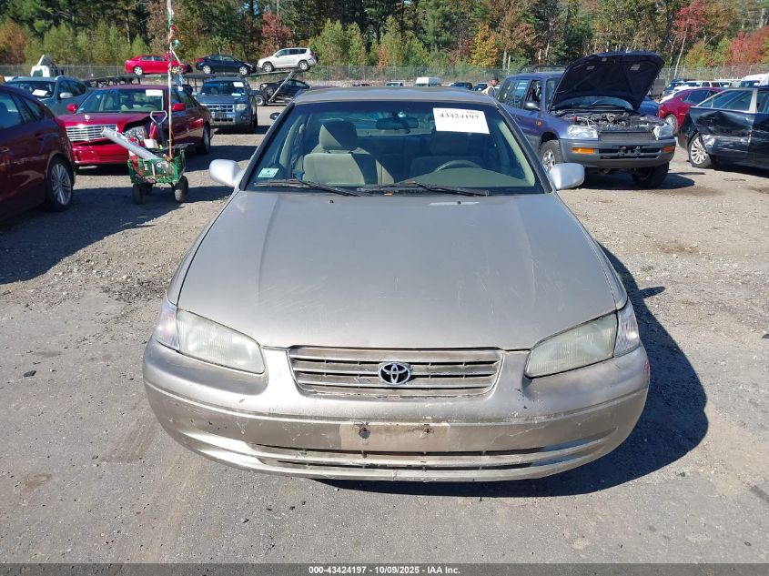 1998 Toyota Camry Le VIN: JT2BG22K9W0123358 Lot: 43424197