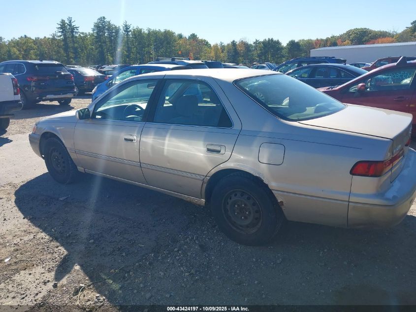 1998 Toyota Camry Le VIN: JT2BG22K9W0123358 Lot: 43424197
