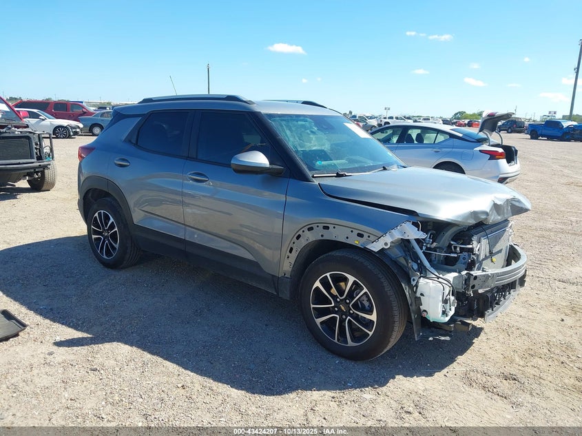 CHEVROLET TRAILBLAZER FWD LT