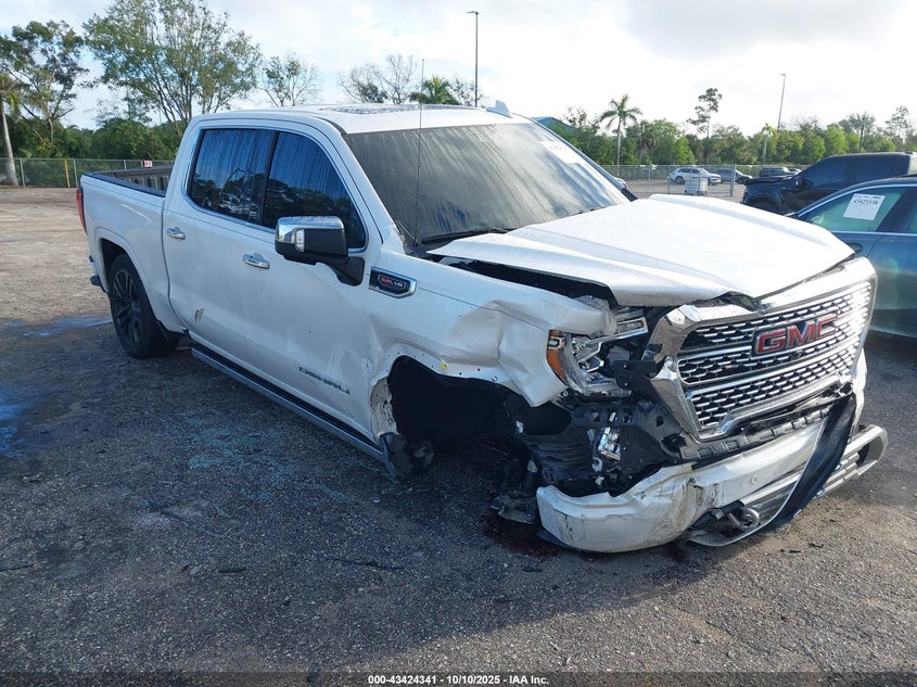 GMC SIERRA 1500 4WD SHORT BOX DENALI