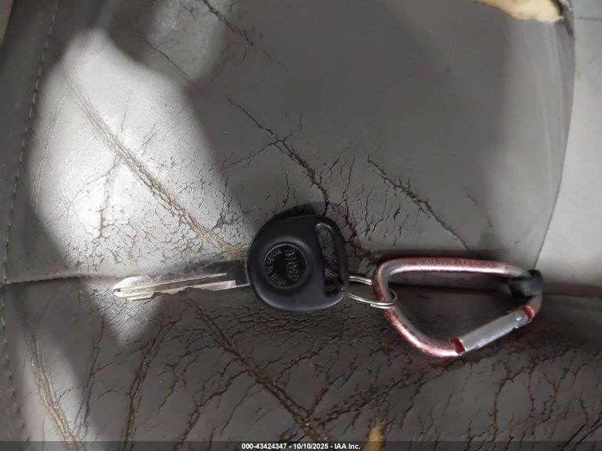 2004 GMC Yukon Slt VIN: 1GKEK13Z94J280179 Lot: 43424347