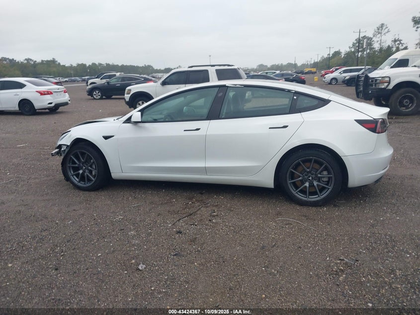 2023 Tesla Model 3 Rear-Wheel Drive VIN: 5YJ3E1EA9PF557880 Lot: 43424367
