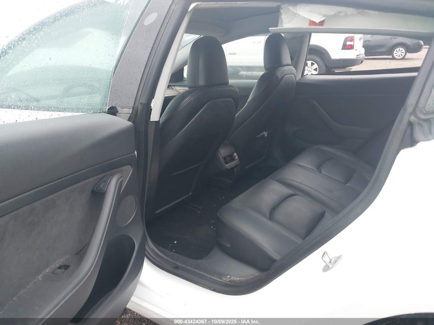 2023 Tesla Model 3 Rear-Wheel Drive VIN: 5YJ3E1EA9PF557880 Lot: 43424367