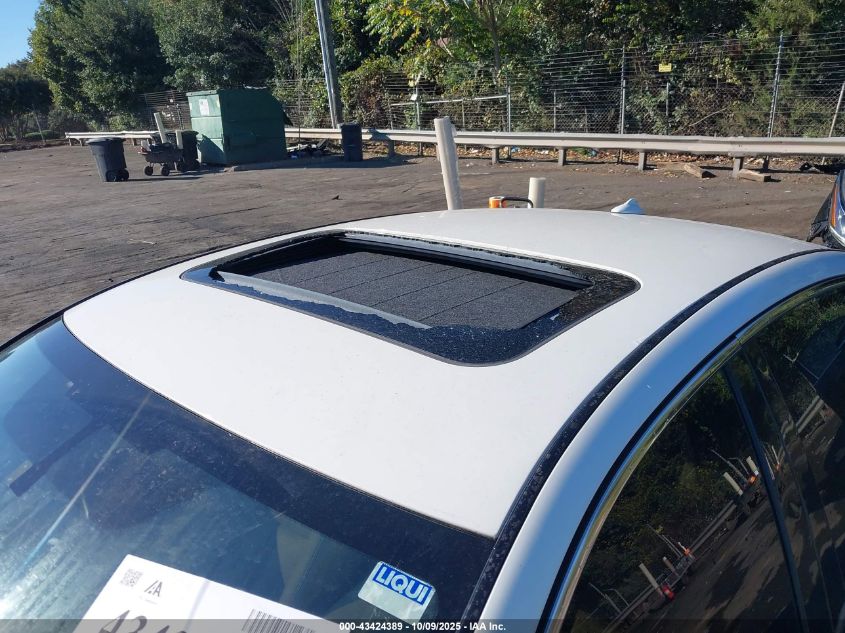 2015 Infiniti Q50 Premium VIN: JN1BV7AR0FM419552 Lot: 43424389