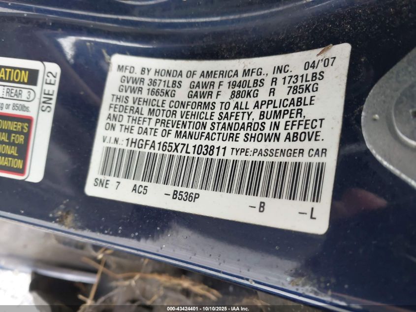 2007 Honda Civic Lx VIN: 1HGFA165X7L103811 Lot: 43424401
