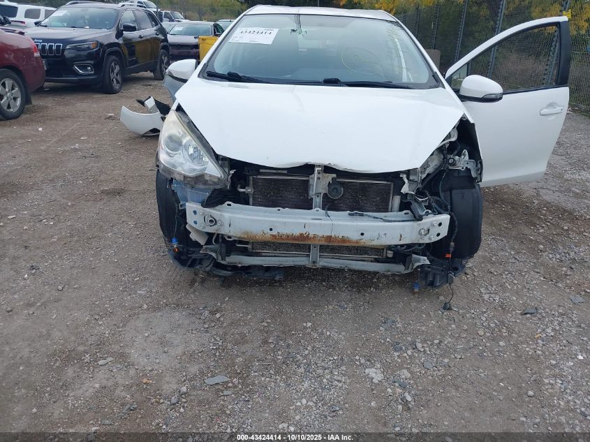 2012 Toyota Prius C Three VIN: JTDKDTB34C1512977 Lot: 43424414