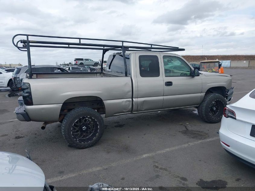 2003 Chevrolet Silverado 1500 Ls VIN: 2GCEC19T831125949 Lot: 43424417
