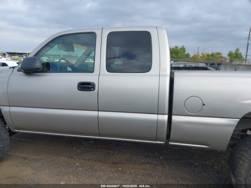 2GCEC19T831125949 2003 CHEVROLET SILVERADO photo no. 14