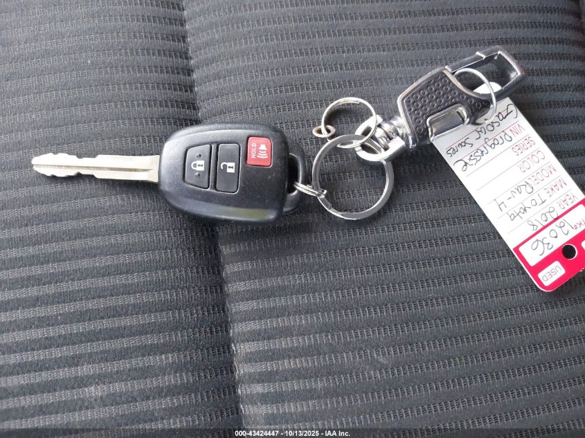 2018 Toyota Rav4 Le VIN: JTMBFREV0JJ744631 Lot: 43424447