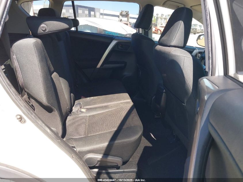 2018 Toyota Rav4 Le VIN: JTMBFREV0JJ744631 Lot: 43424447