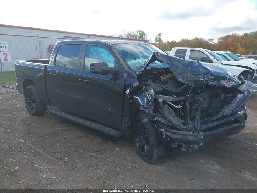 RAM 1500 BIG HORN 4X4 5 7 BOX