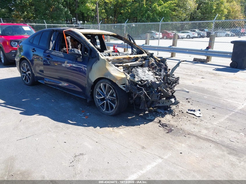 TOYOTA COROLLA SE 6MT