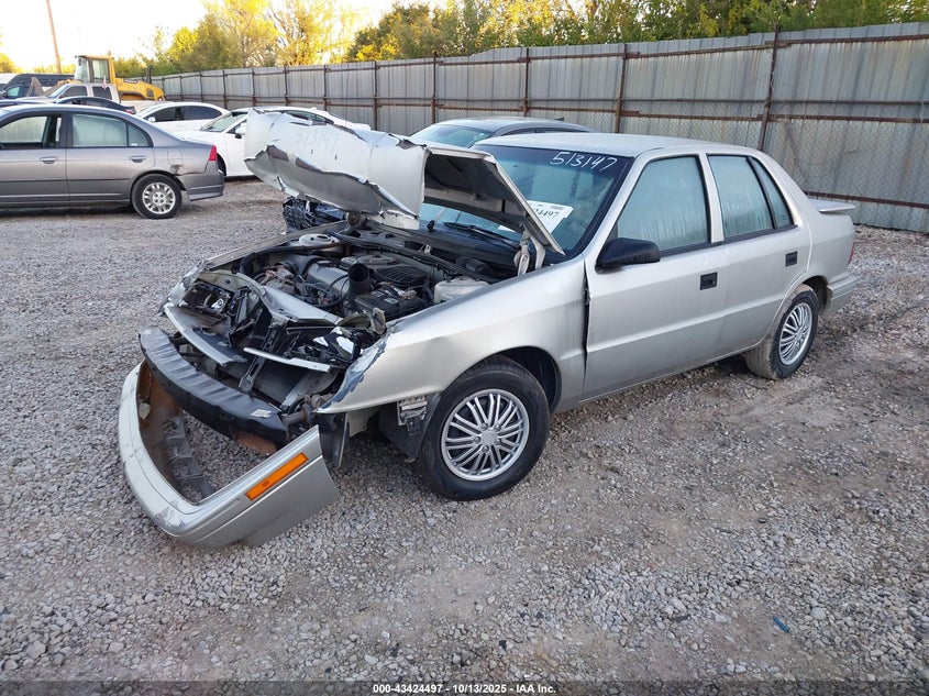 1P3XP28K6PN513147 1993 PLYMOUTH SUNDANCE photo no. 2