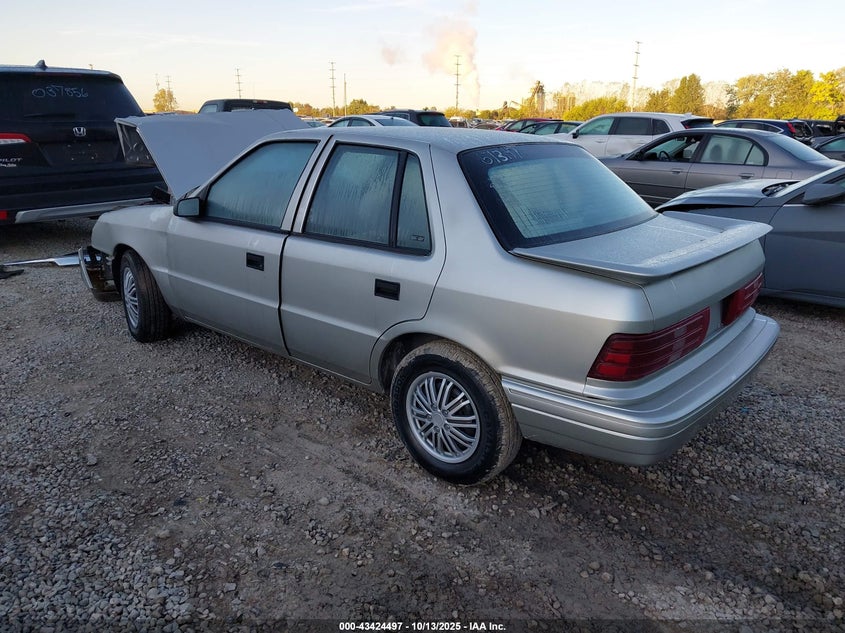 1P3XP28K6PN513147 1993 PLYMOUTH SUNDANCE photo no. 3