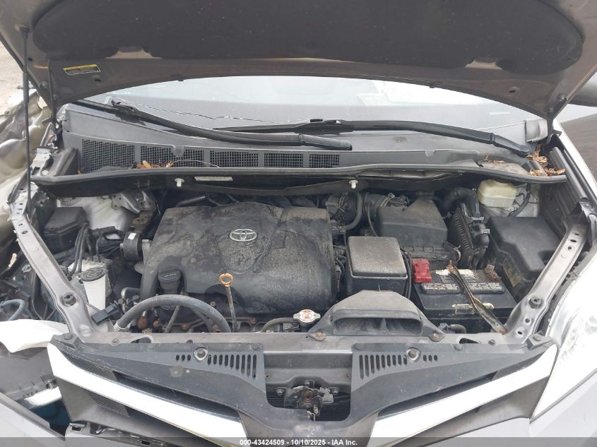 2019 Toyota Sienna Le 8 Passenger VIN: 5TDKZ3DC8KS970411 Lot: 43424509