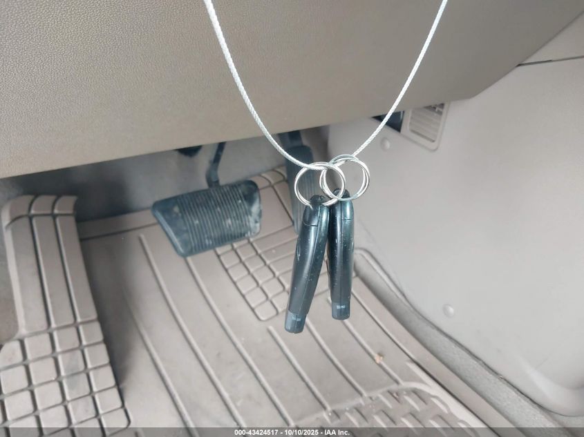 2011 Chrysler Town & Country Touring VIN: 2A4RR5DG4BR638708 Lot: 43424517