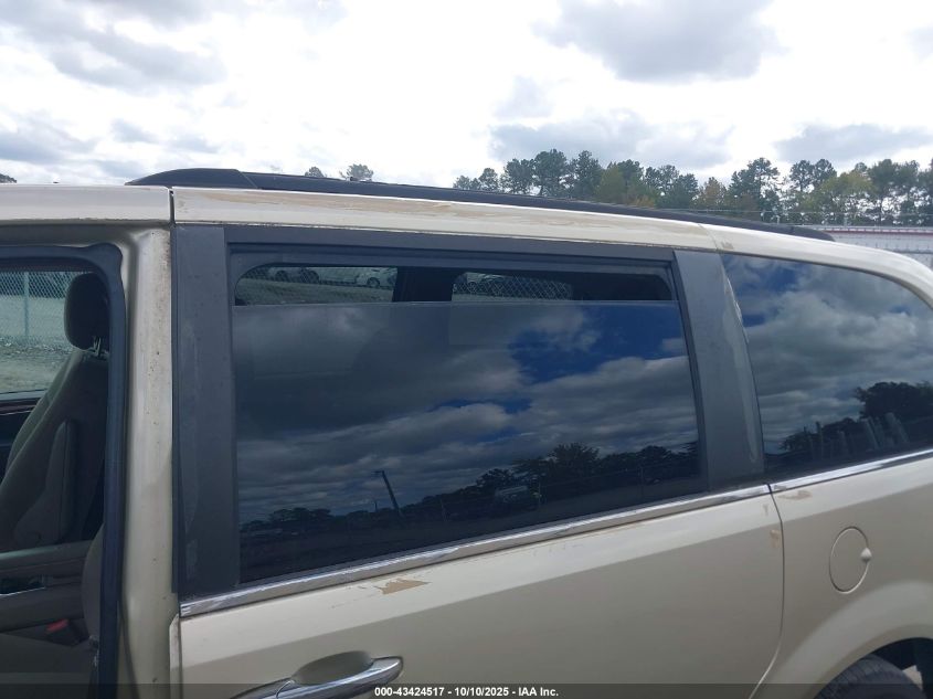 2011 Chrysler Town & Country Touring VIN: 2A4RR5DG4BR638708 Lot: 43424517