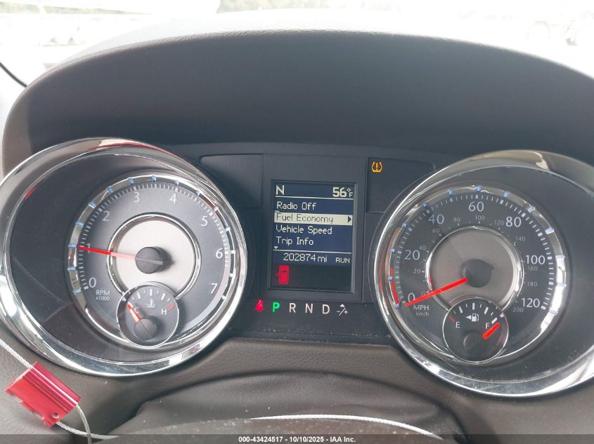 2011 Chrysler Town & Country Touring VIN: 2A4RR5DG4BR638708 Lot: 43424517