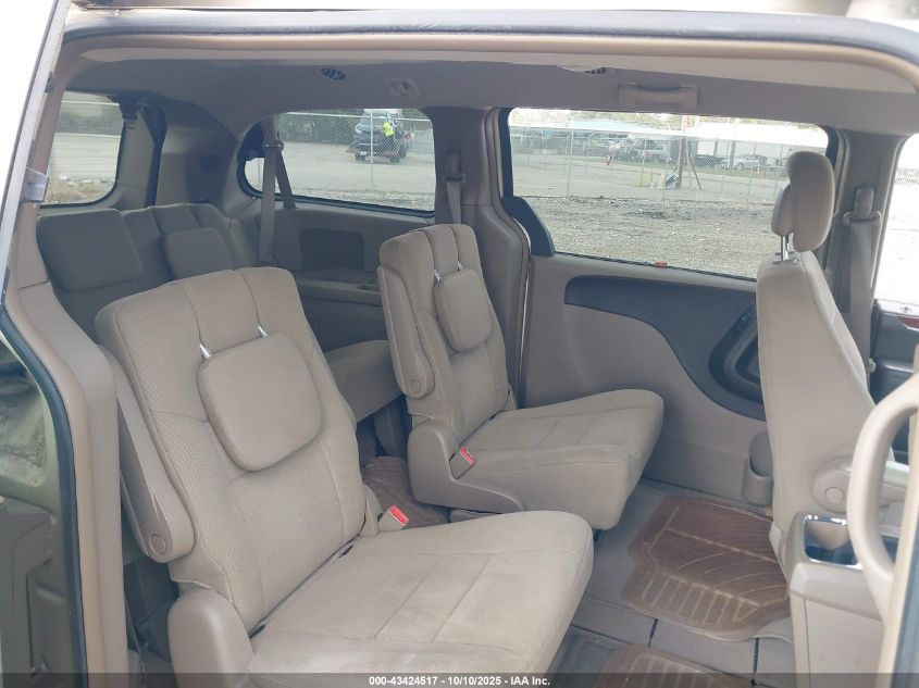 2011 Chrysler Town & Country Touring VIN: 2A4RR5DG4BR638708 Lot: 43424517