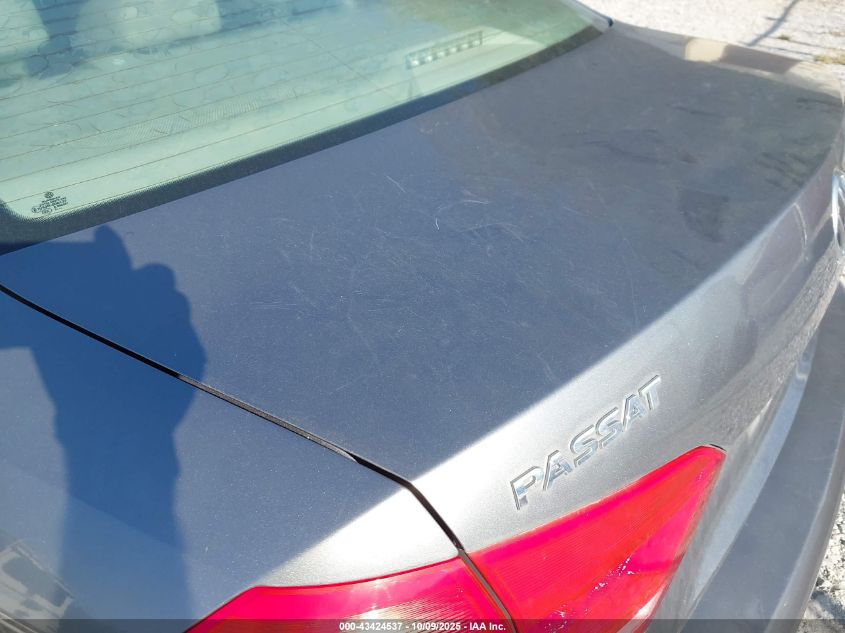 2013 Volkswagen Passat 2.5L Se VIN: 1VWBH7A33DC057409 Lot: 43424537