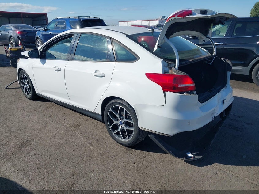 2017 Ford Focus 2.0 Sel White Lot 111043424623 Vin 1FADP3H26HL308018