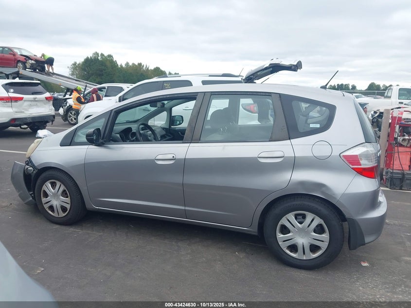 2009 Honda Fit VIN: JHMGE88289S055025 Lot: 43424630