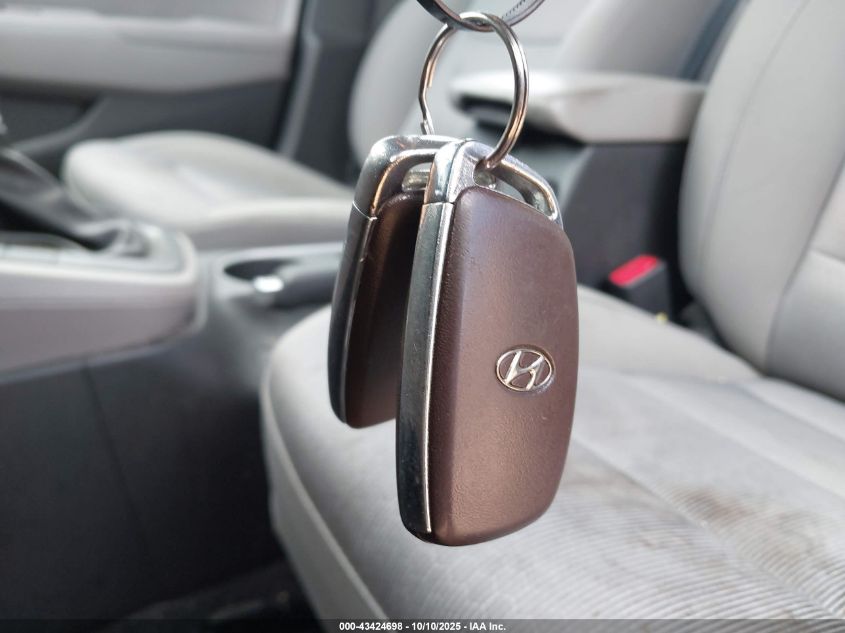 2017 Hyundai Elantra Se VIN: KMHD84LF9HU179754 Lot: 43424698