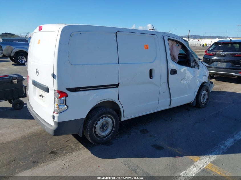 2015 NISSAN NV200 S 3N6CM0KN7FK732344