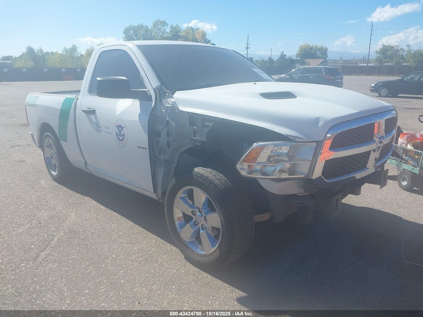 2019 RAM 1500 CLASSIC EXPRESS  4X2 6'4 BOX - 3C6JR6AT3KG555214