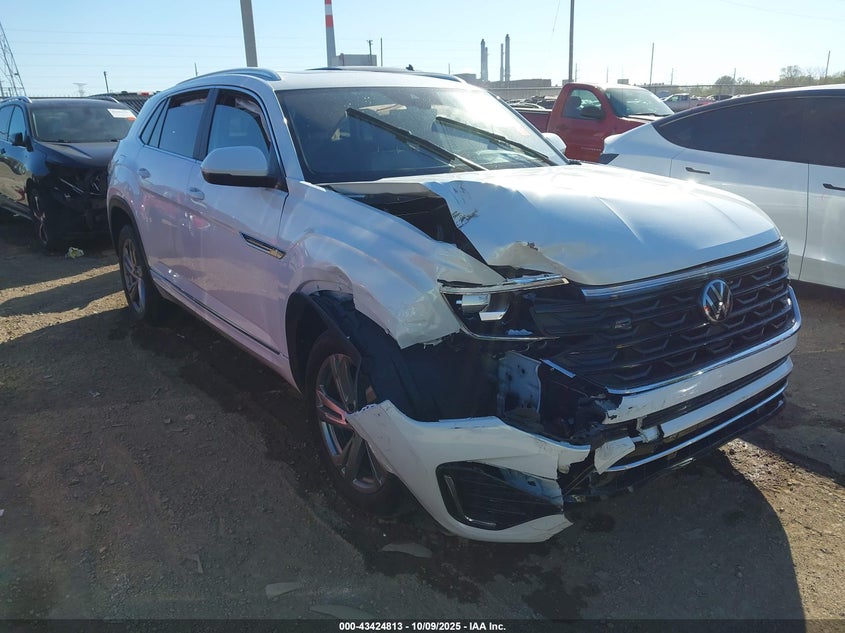 VOLKSWAGEN ATLAS CROSS SPORT 2.0T SEL R-LINE