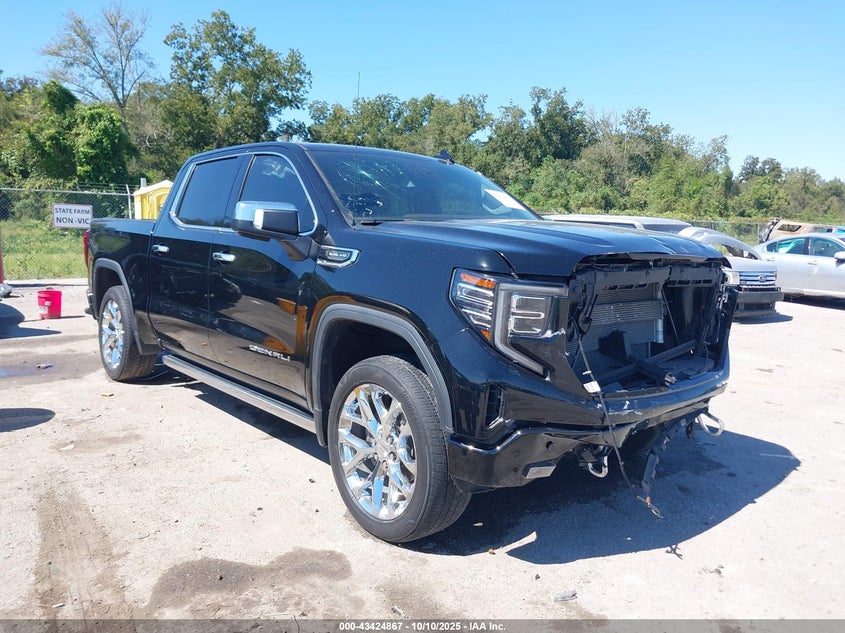 GMC SIERRA 1500 2WD SHORT BOX DENALI