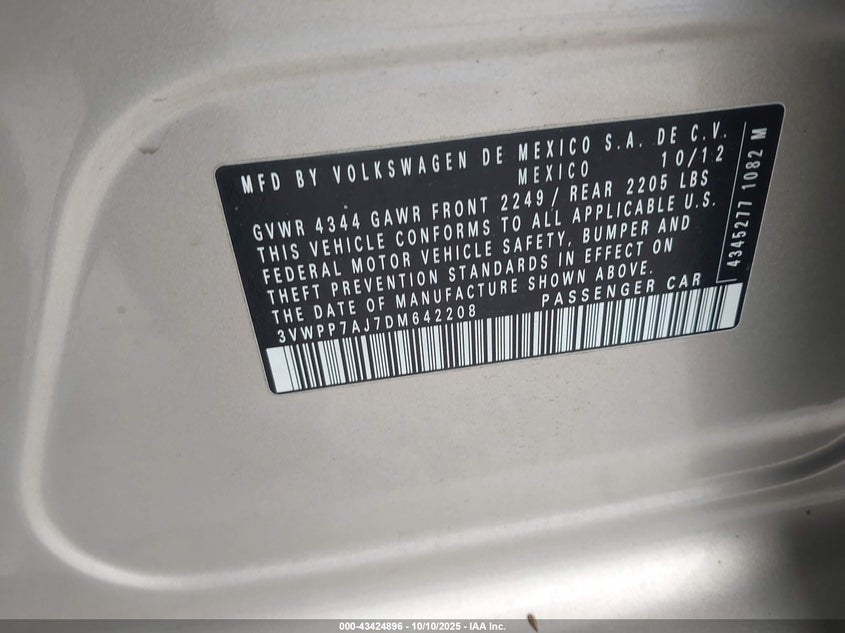 2013 VOLKSWAGEN JETTA SPORTWAGEN 2.5L S - 3VWPP7AJ7DM642208