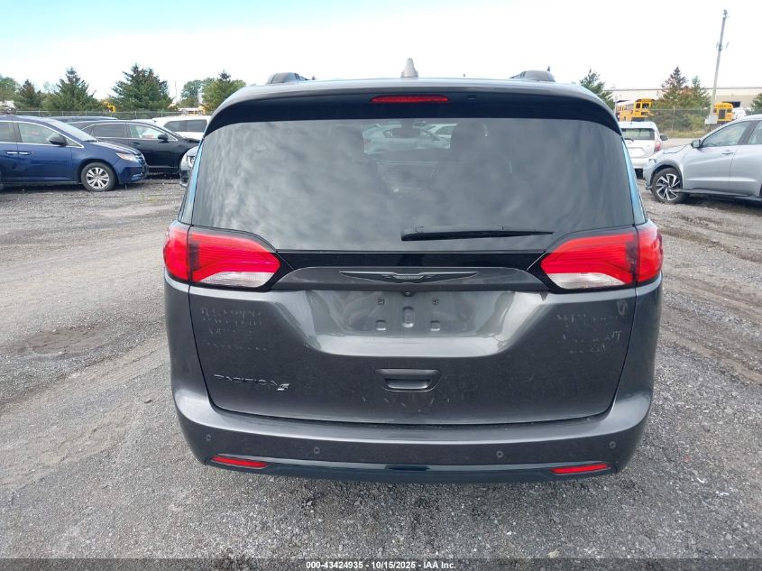 2019 Chrysler Pacifica Touring L VIN: 2C4RC1BG3KR560649 Lot: 43424935