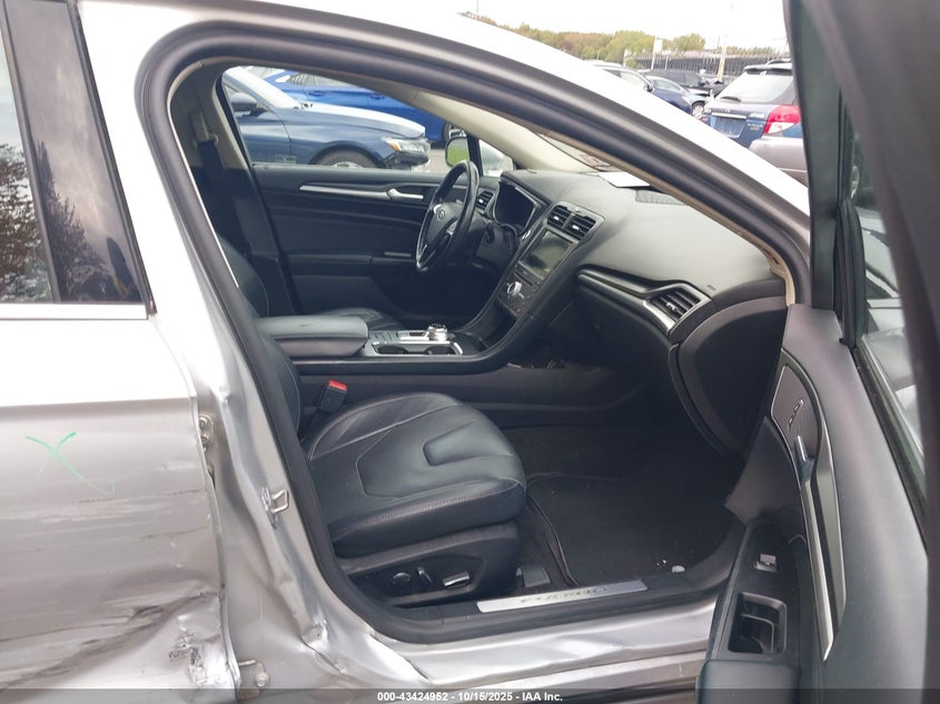 3FA6P0RU4KR259840 2019 FORD FUSION photo no. 5