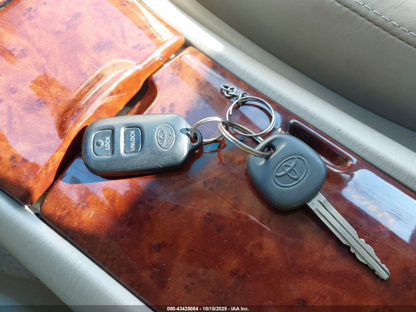 2005 Toyota Highlander Limited V6 VIN: JTEEP21AX50070712 Lot: 43425084