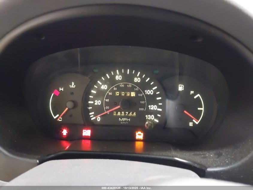 2002 Hyundai Accent L VIN: KMHCF35G22U230228 Lot: 43425125