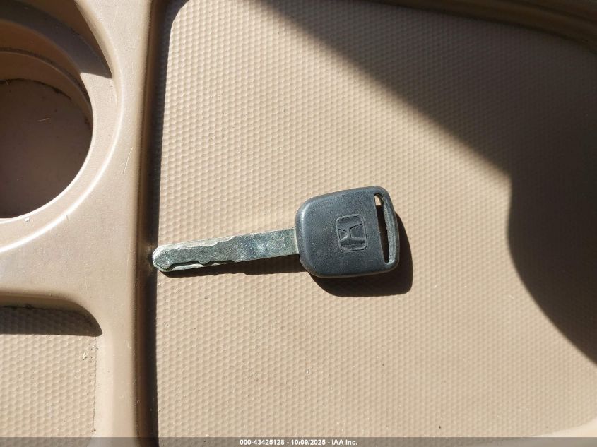 2002 Honda Cr-V Ex VIN: JHLRD788X2C005158 Lot: 43425128