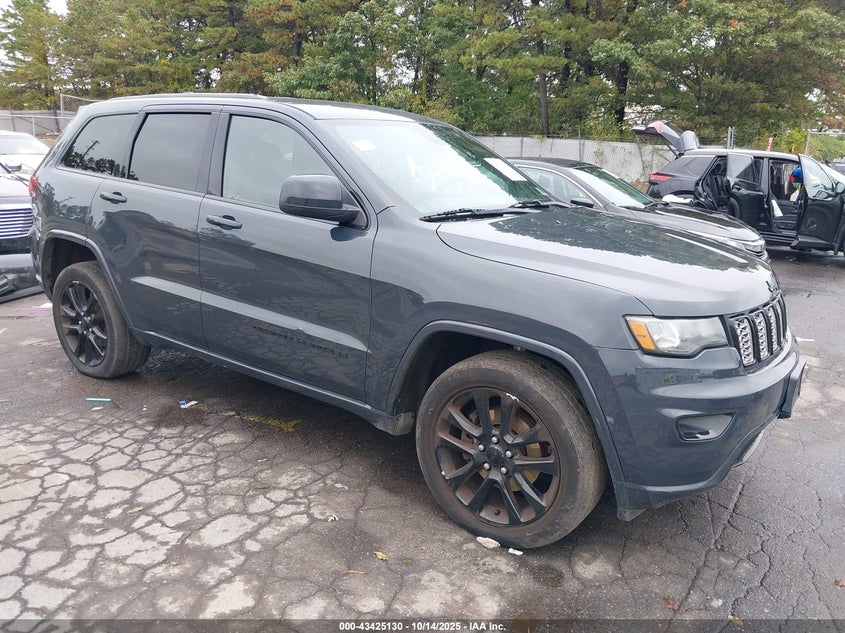 JEEP GRAND CHEROKEE ALTITUDE 4X4