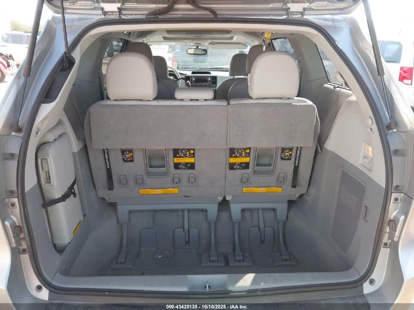 2011 Toyota Sienna Xle V6 VIN: 5TDYK3DC6BS073022 Lot: 43425135