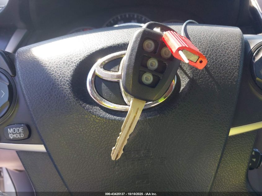 2012 Toyota Camry Le VIN: 4T4BF1FK3CR162743 Lot: 43425137