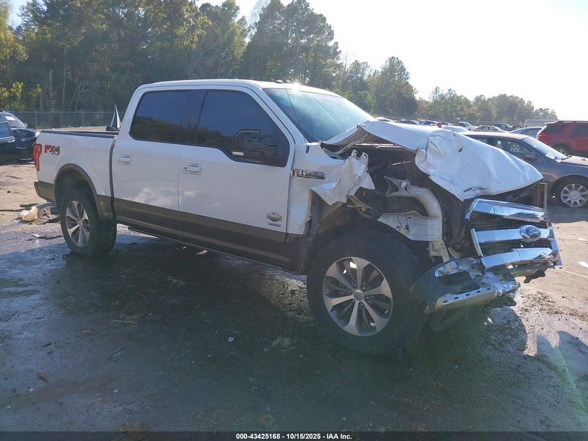 FORD F-150 KING RANCH