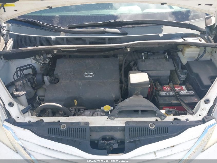 2015 Toyota Sienna Le 8 Passenger VIN: 5TDKK3DCXFS647083 Lot: 43425270