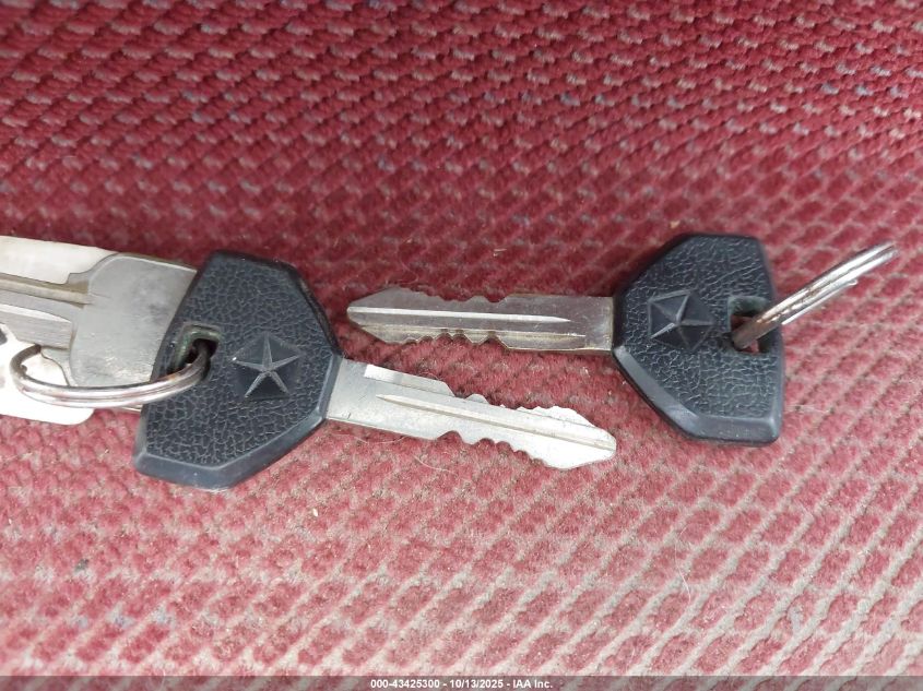 1995 Dodge Ram 2500 VIN: 1B7KC26C1SS347857 Lot: 43425300