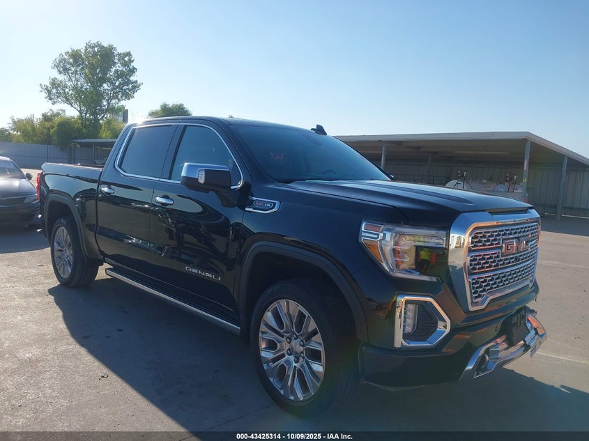 GMC SIERRA 1500 4WD SHORT BOX DENALI