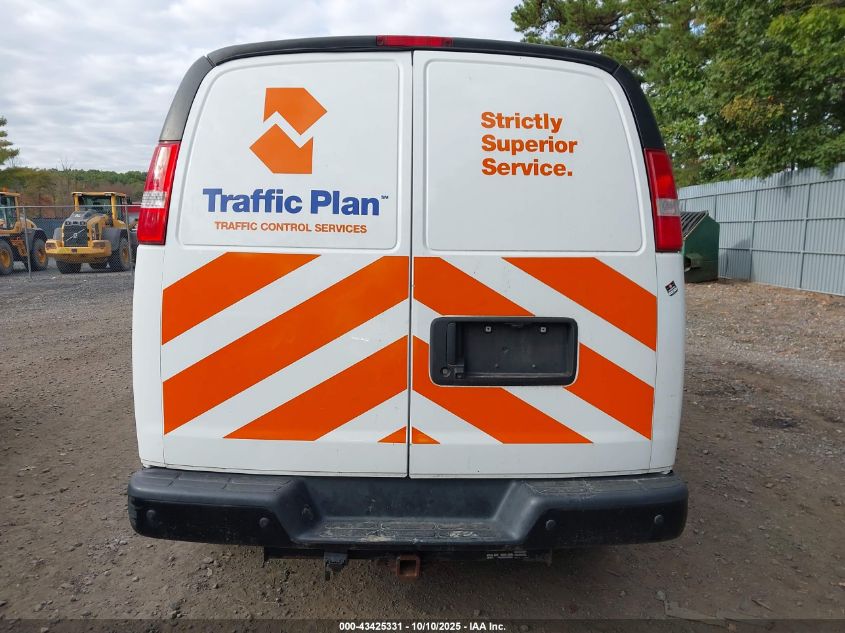 2018 Chevrolet Express 2500 Work Van VIN: 1GCWGAFP2J1336681 Lot: 43425331