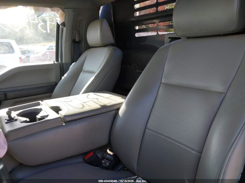 2022 Ford F-350 Chassis Xl VIN: 1FDRF3HT6NDA26135 Lot: 43425349