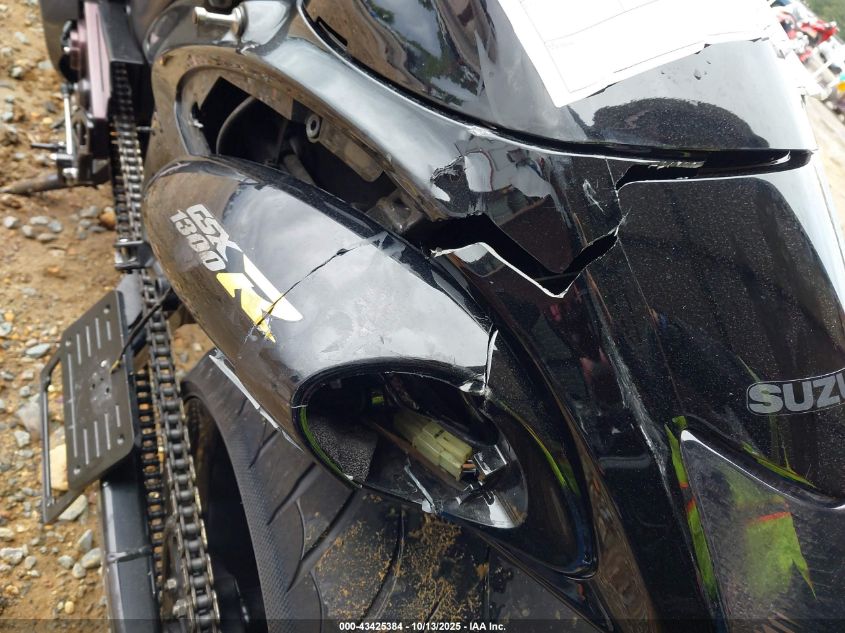 2015 Suzuki Gsx1300 Ra VIN: JS1GX72B5F2100345 Lot: 43425384