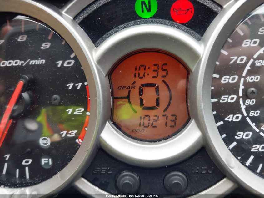 2015 Suzuki Gsx1300 Ra VIN: JS1GX72B5F2100345 Lot: 43425384